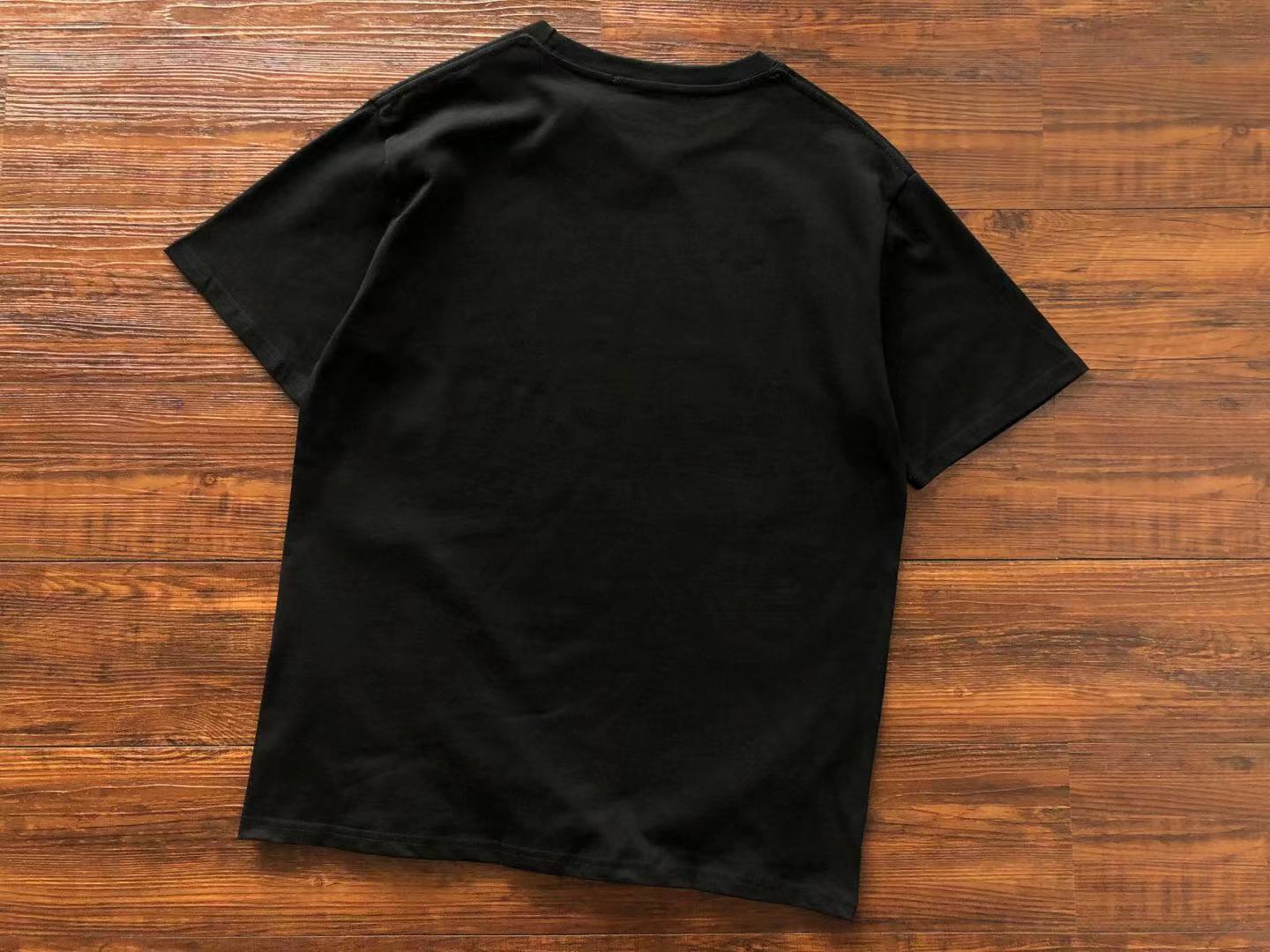 Gvc*1 x Ba1en*iaga T-shirt