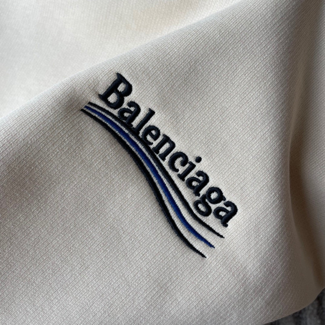 Ba1en*iaga Hoodie