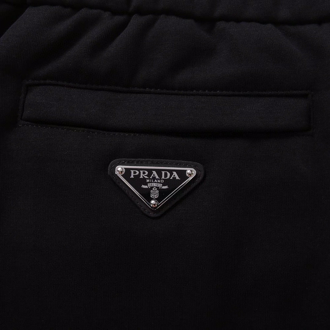 Pra*a Pants