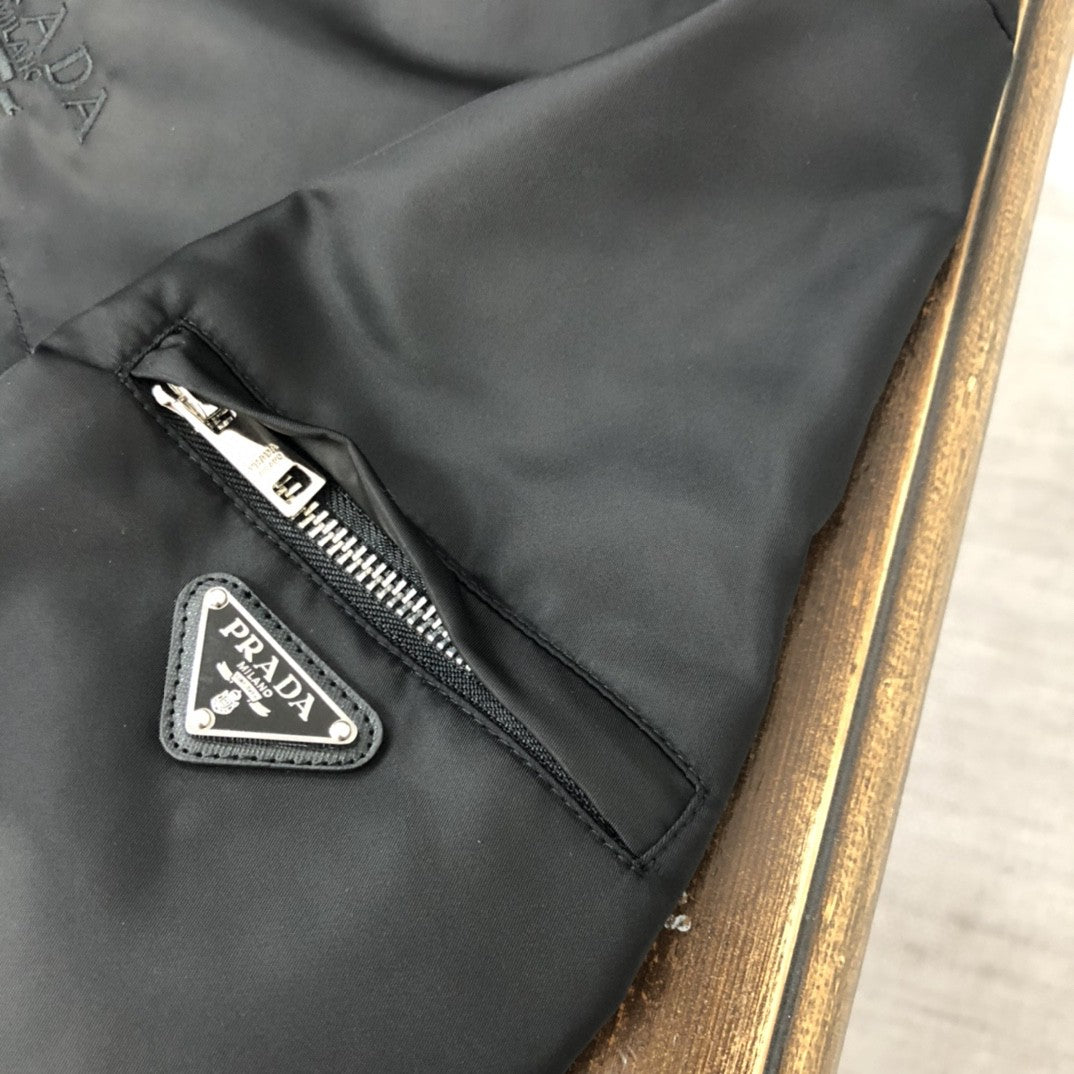 Pra*a Jacket