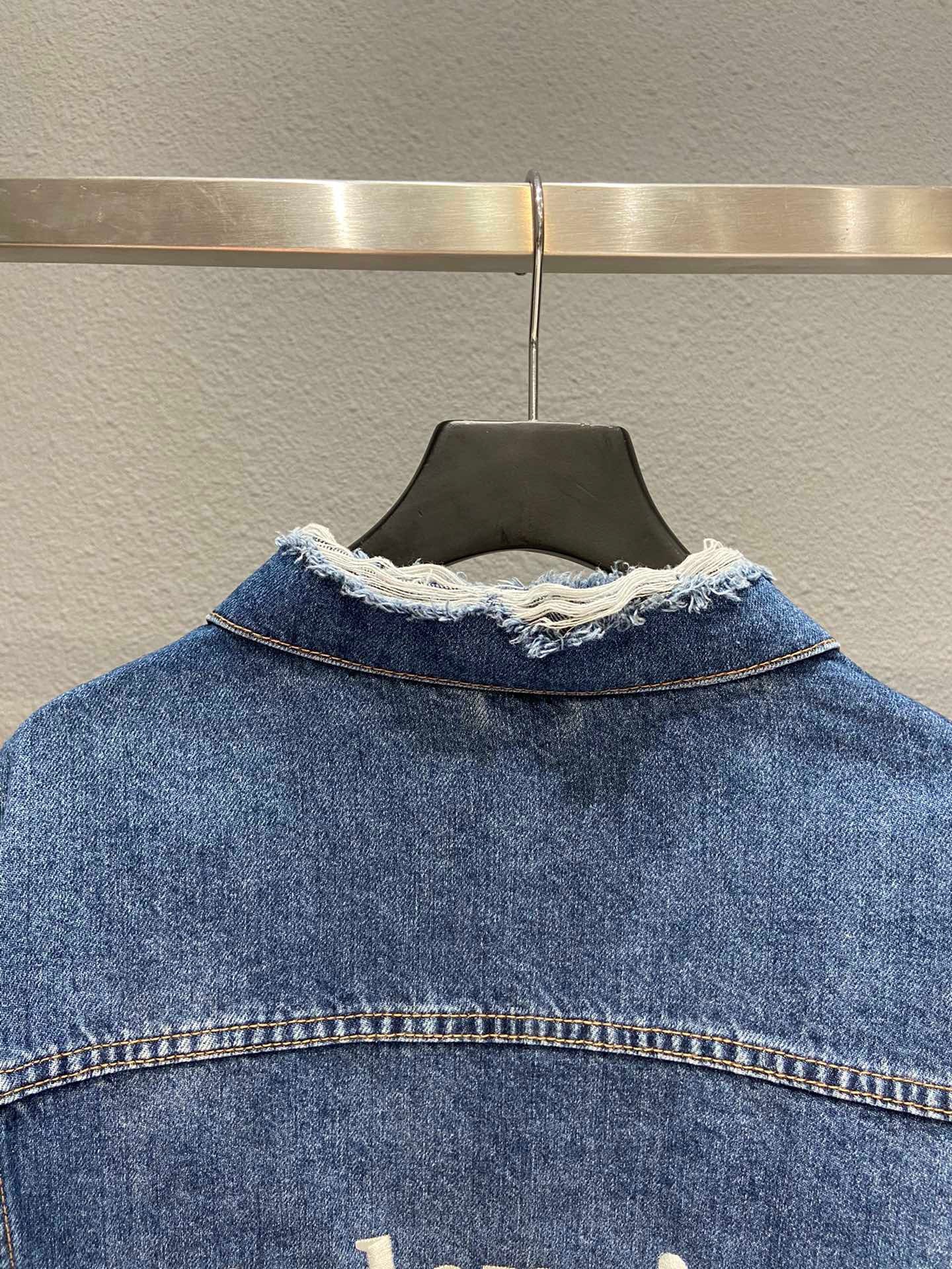 Ba1en*iaga Jacket