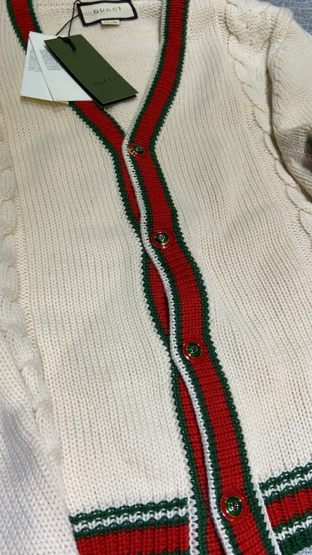 Gvc*1 Cardigan