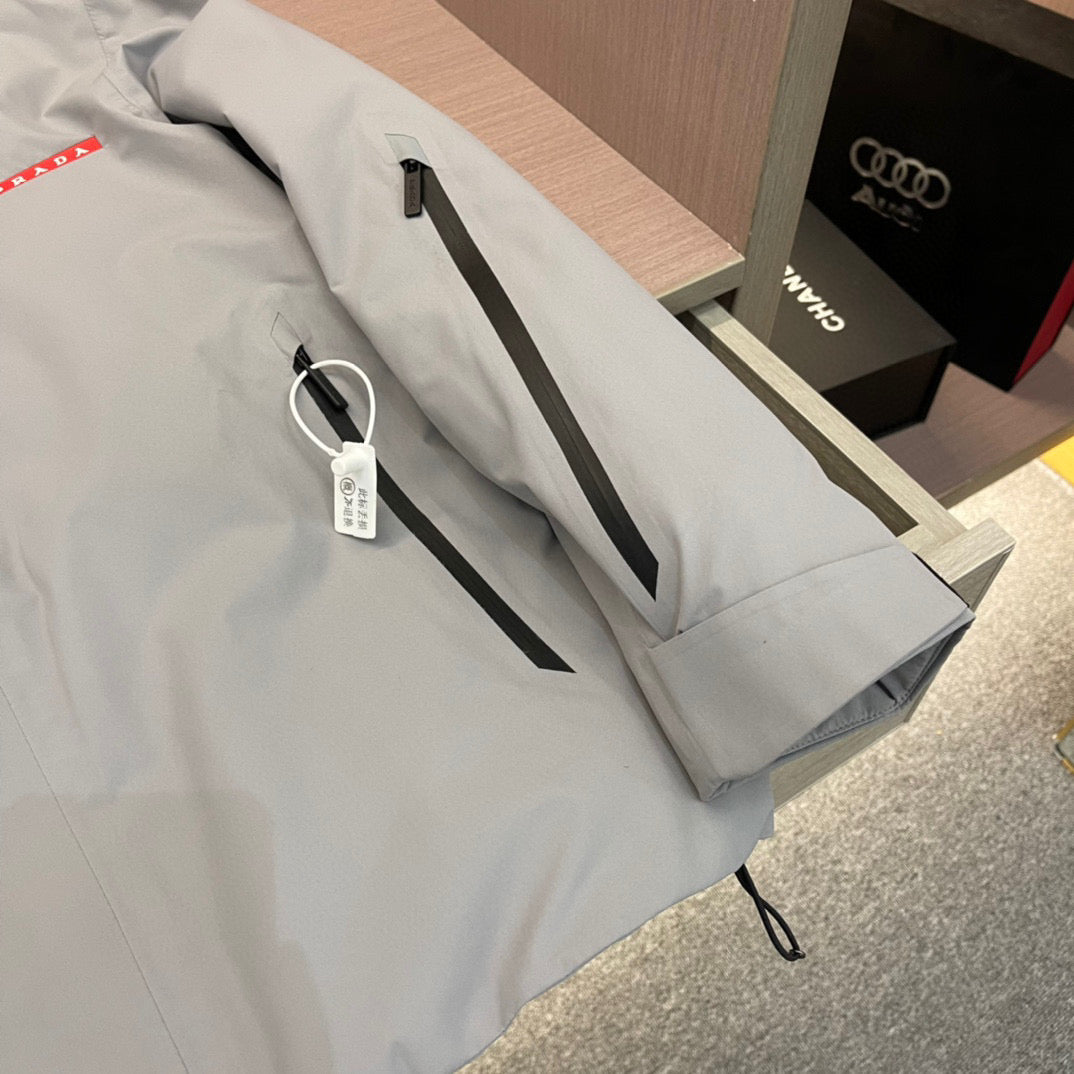 Pra*a Jacket