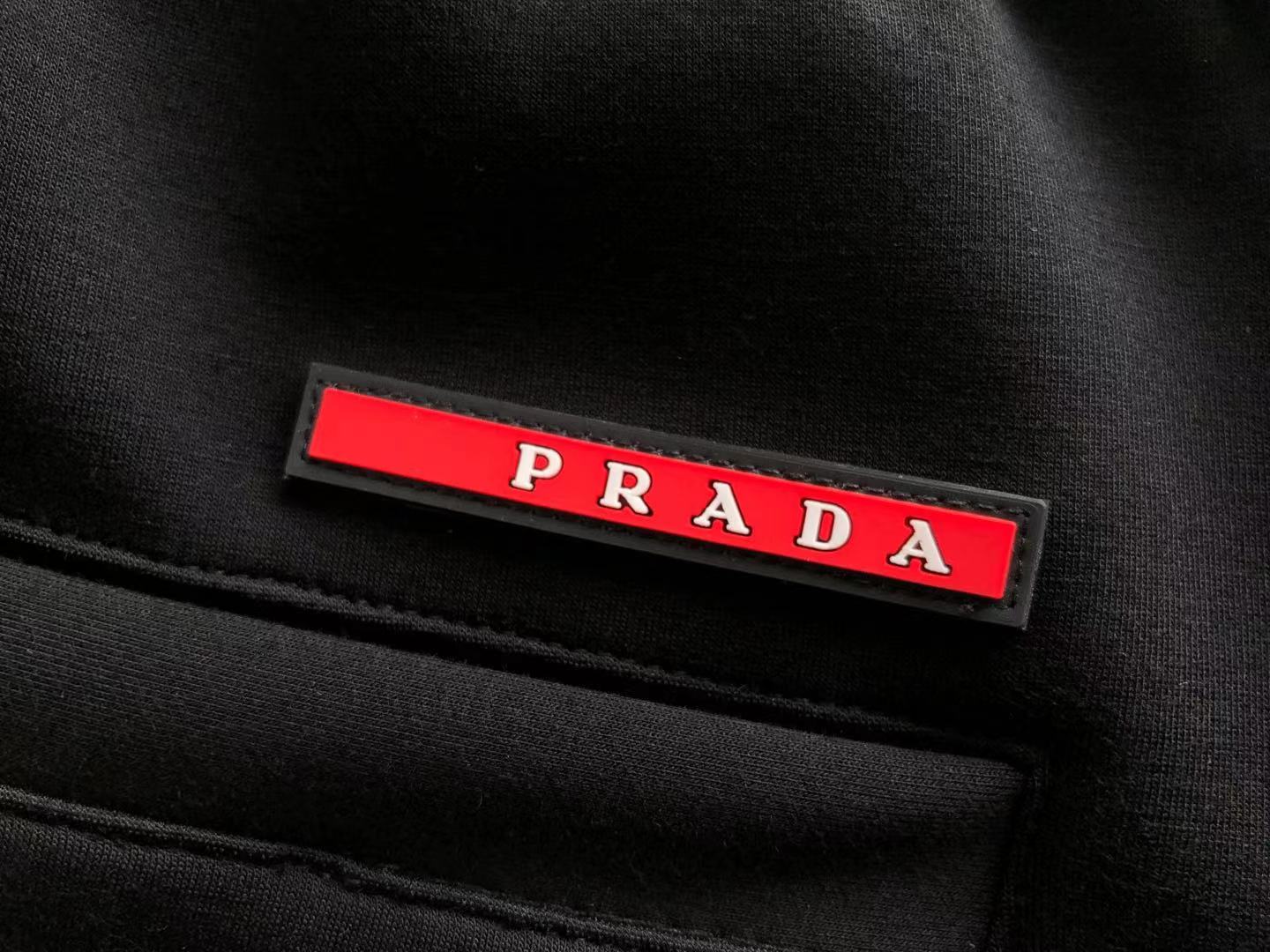 Pra*a Sweatpants