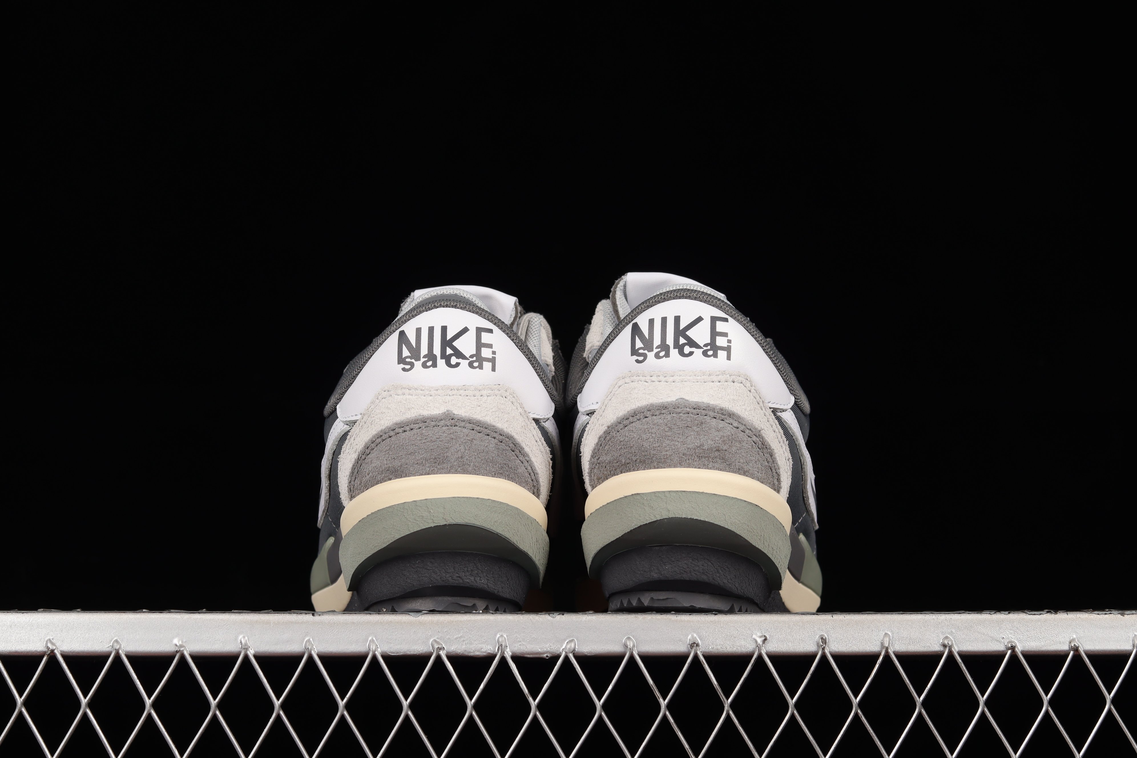 Sacai x Nike Zoom Cortez 4.0 Dark Grey White Green