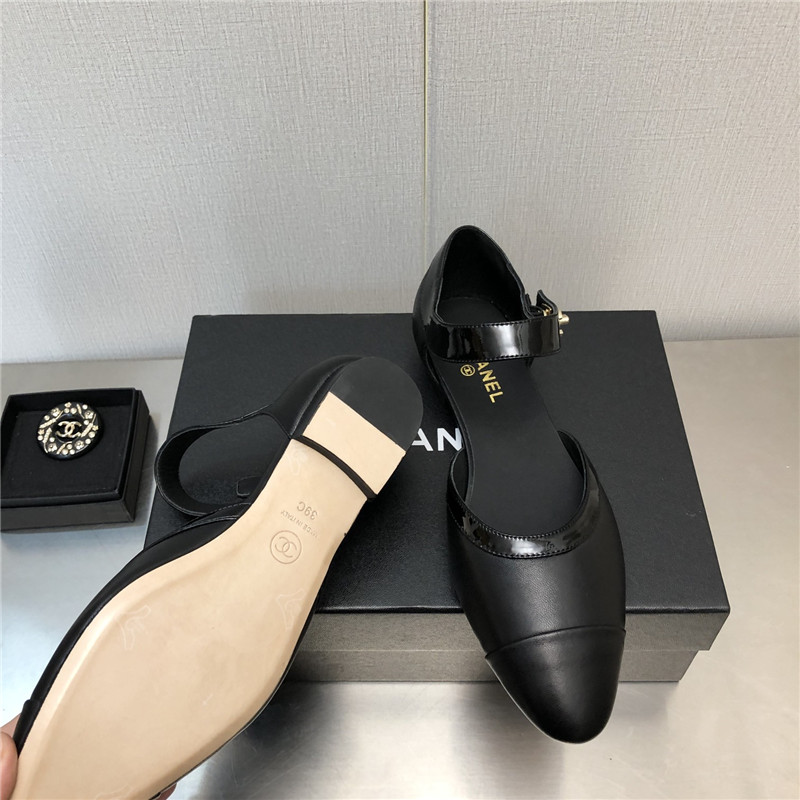 Ch**el flat sandals