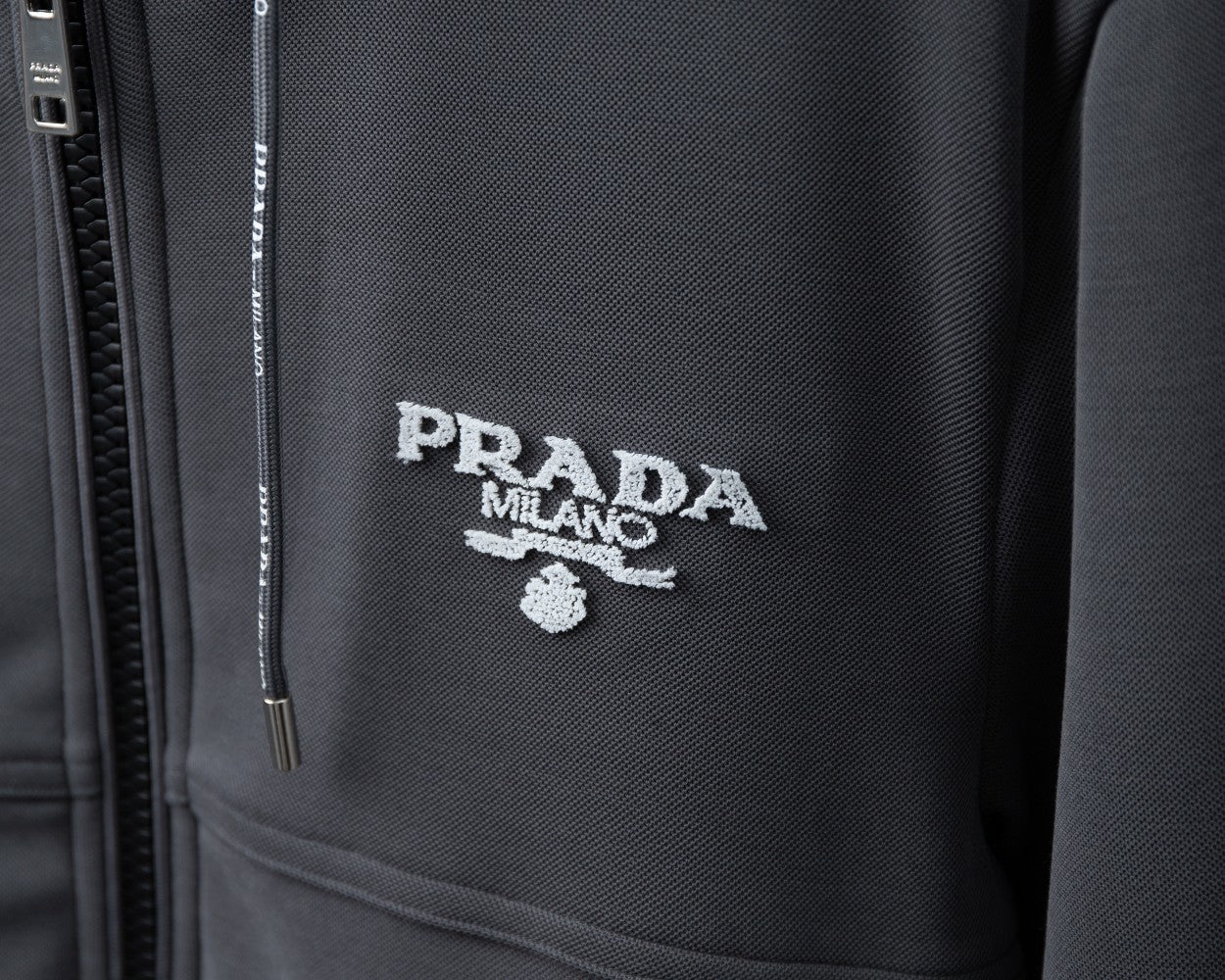 Pra*a Jacket