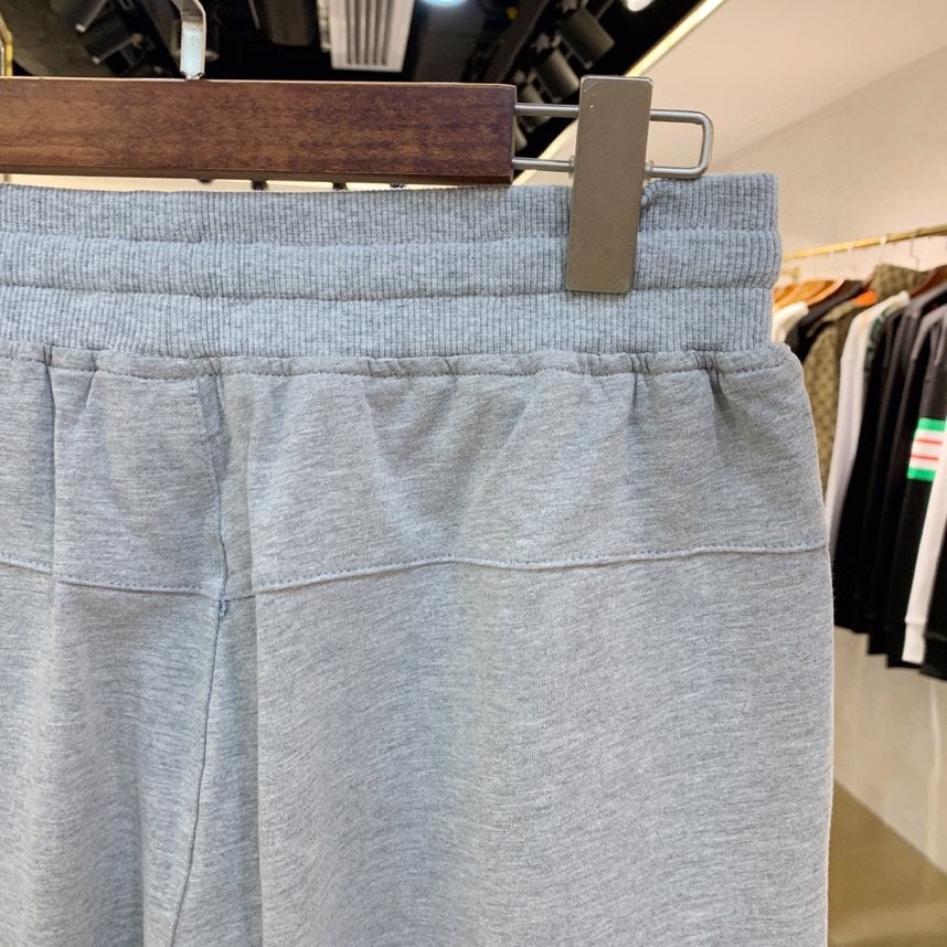 Pra*a Shorts