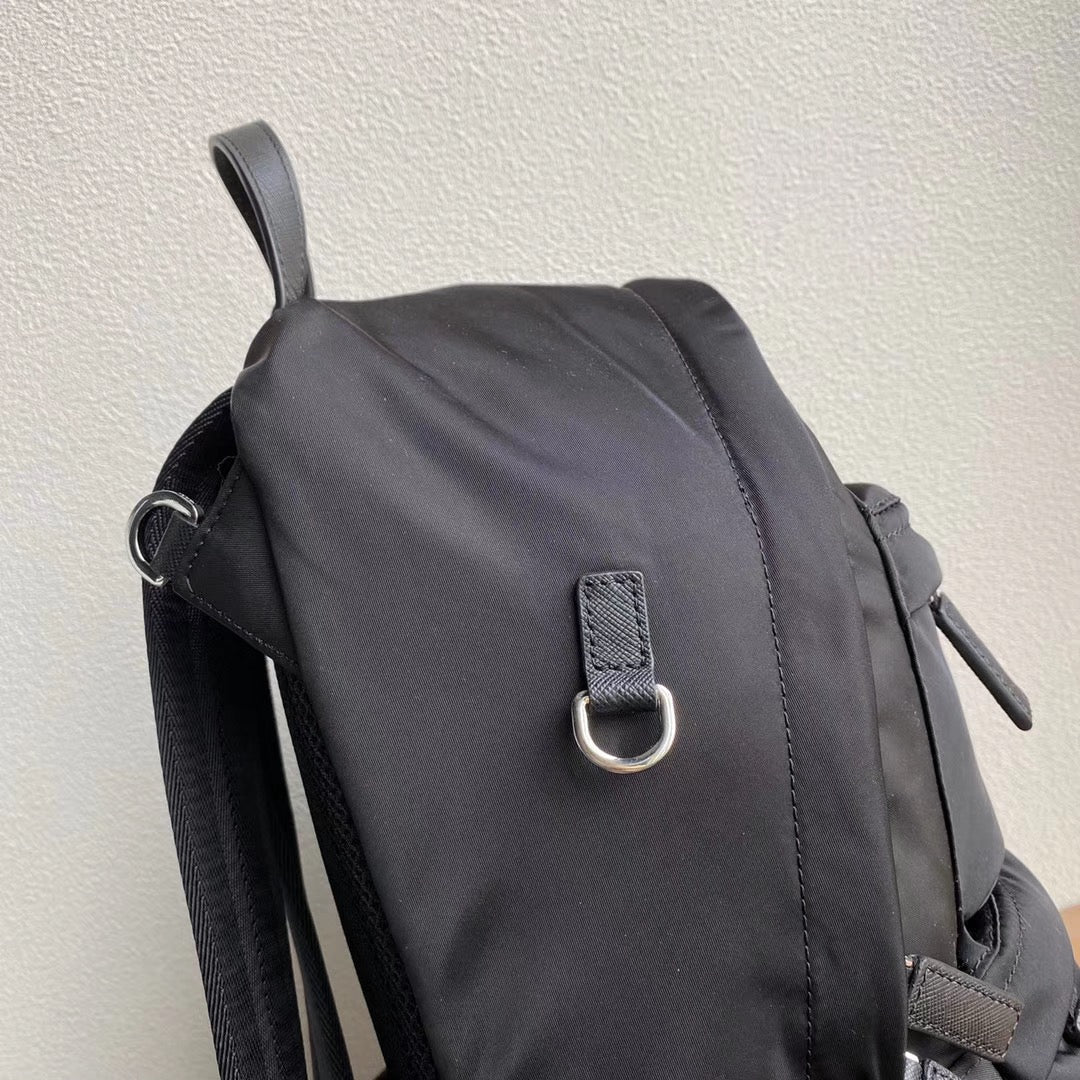 Pra*a Bag Dupe