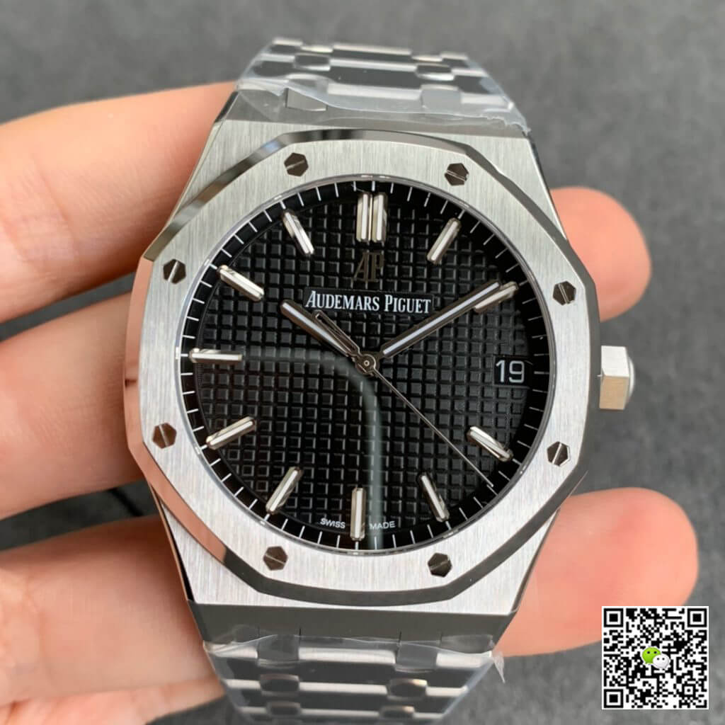 Replica Audemars P1g*et Royal Oak 15500ST.OO.1220ST.03 1:1 Best Edition ZF Factory Black Dial