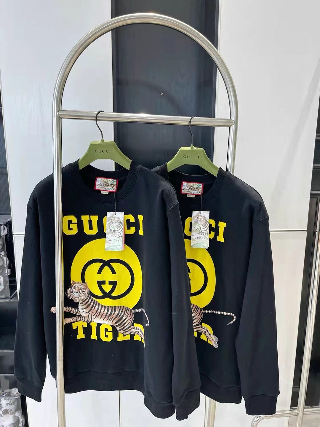 Gvc*1 Sweatshirt