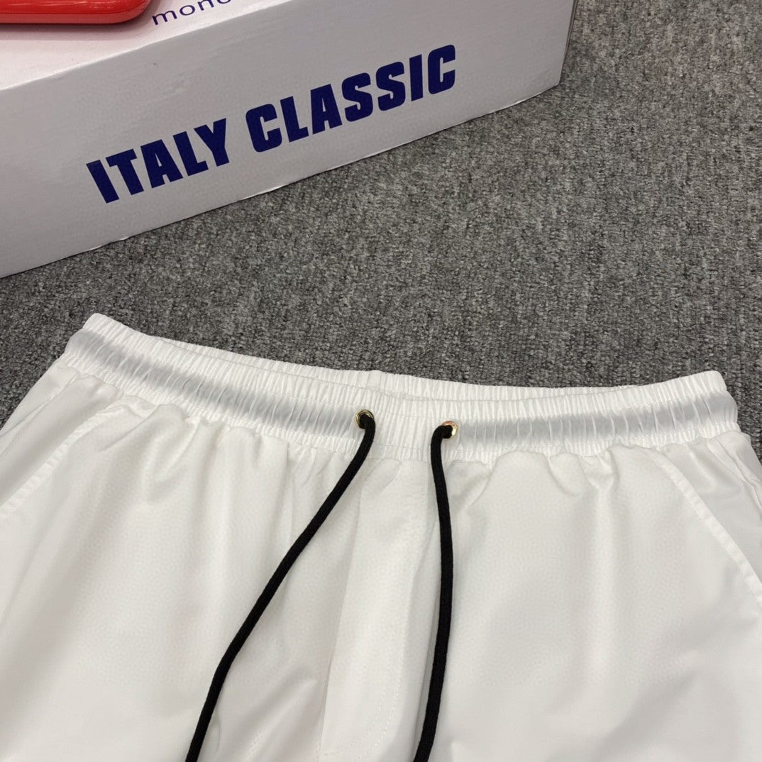 Pra*a Shorts
