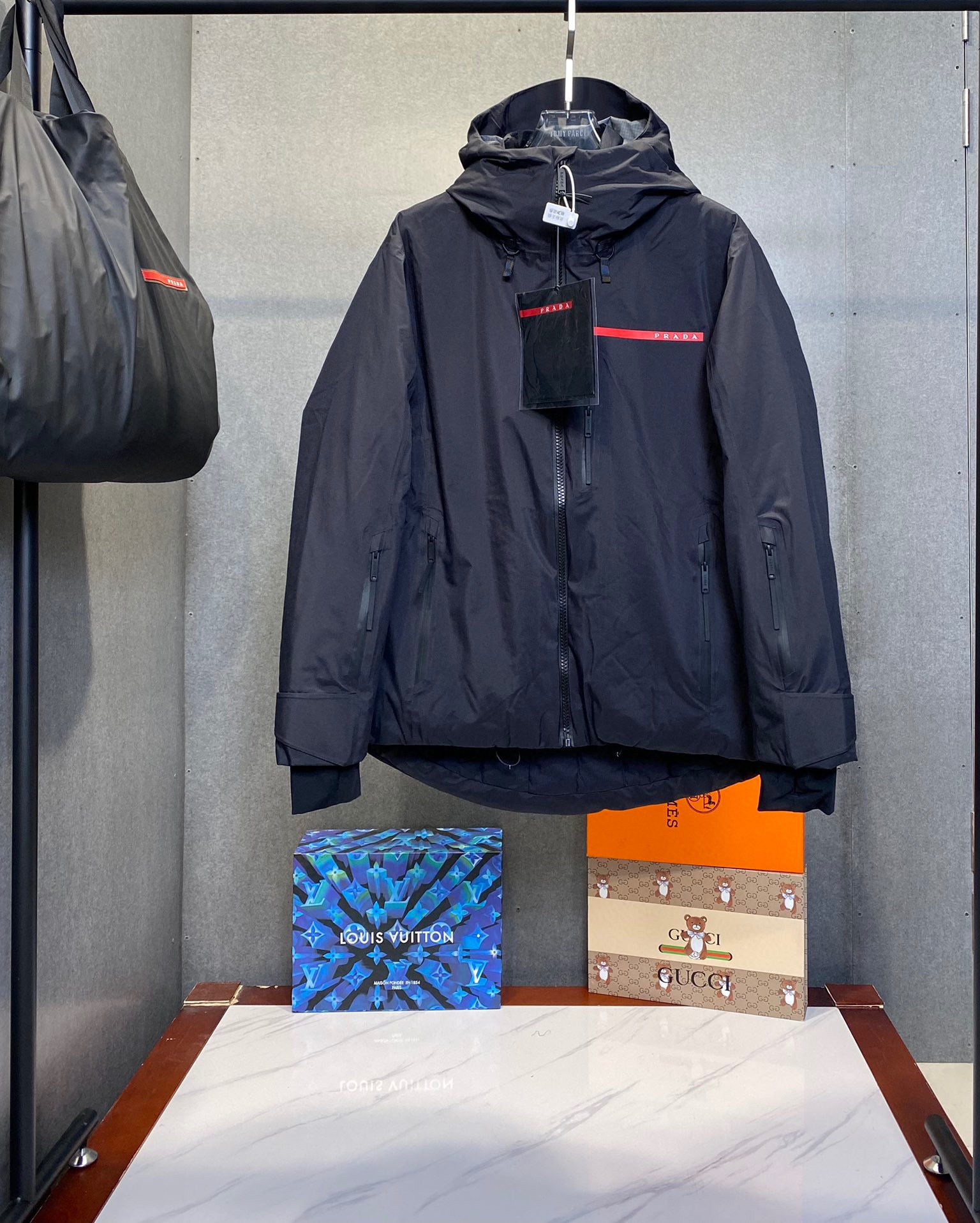 Pra*a Jacket