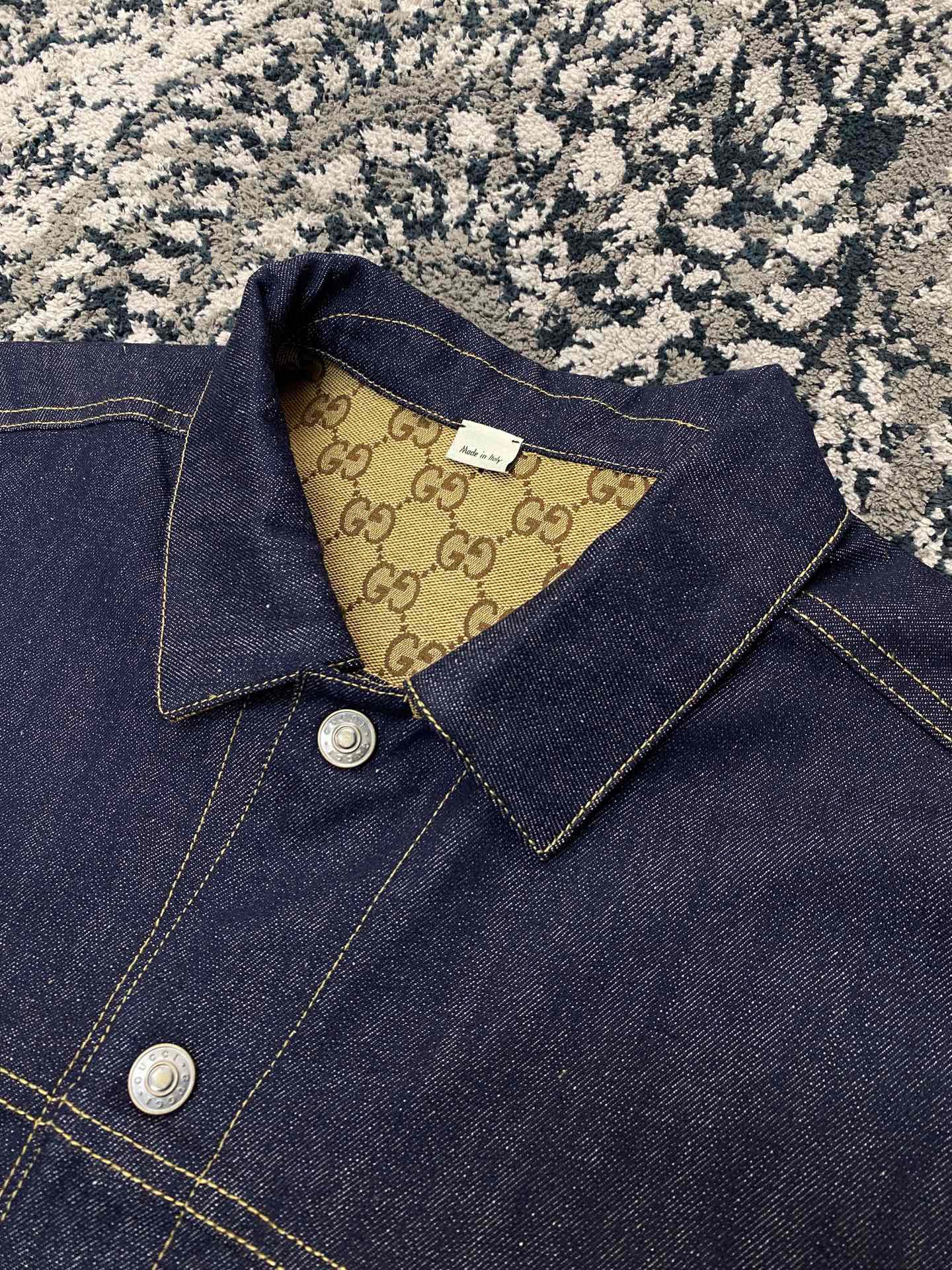 Gvc*1 Reversible Jacket