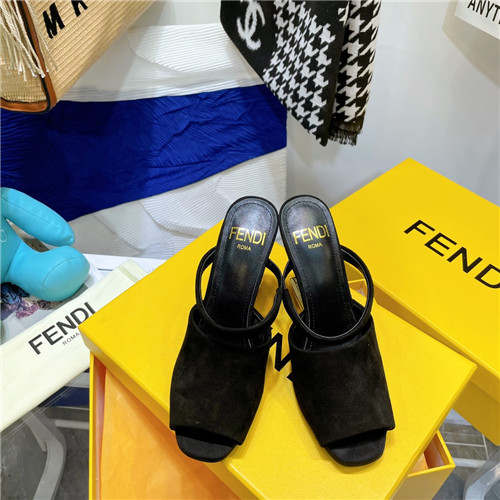 F**di first sandal