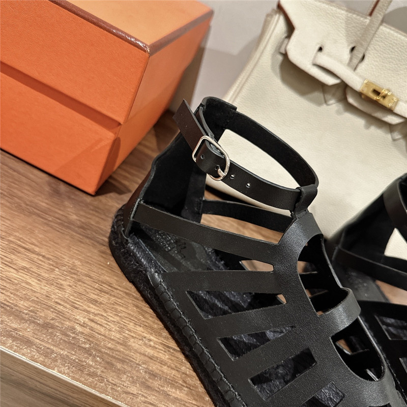 H**me5 cutout pig nose espadrille sandals