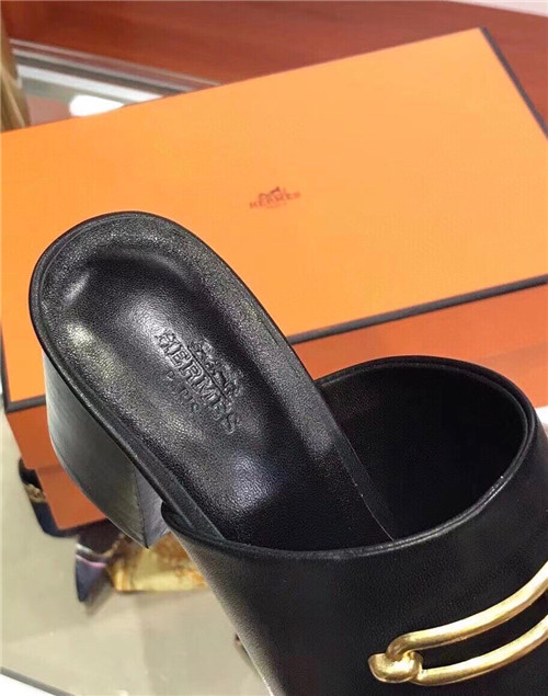 H**me5 Dupes blossom mule slippers