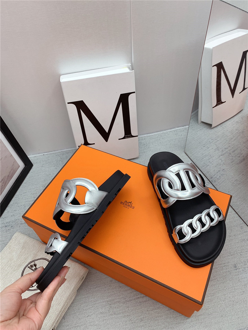 H**me5 couple shoes