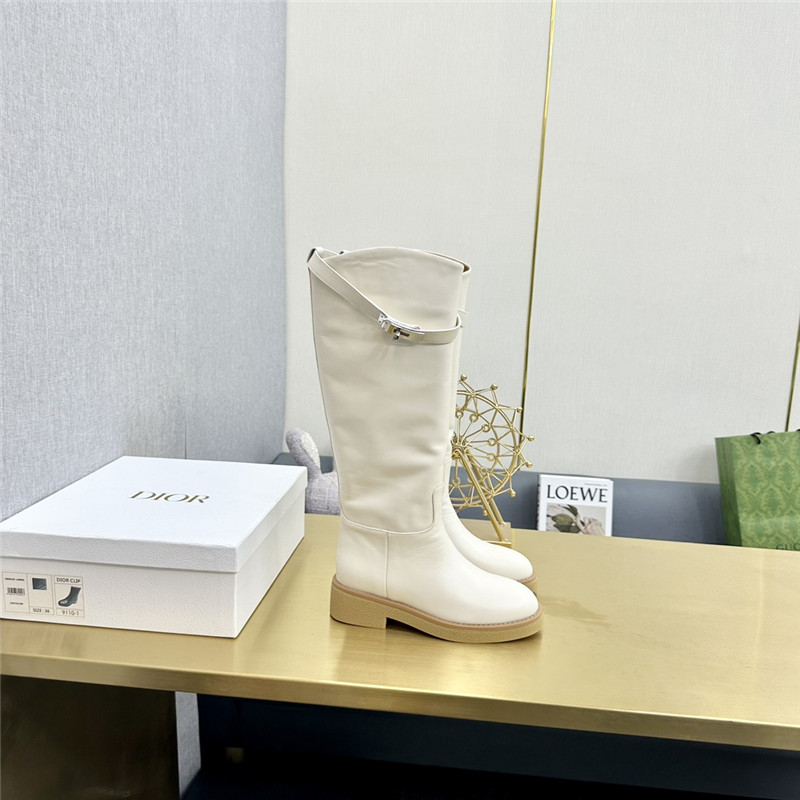H**me5 Classic Boots