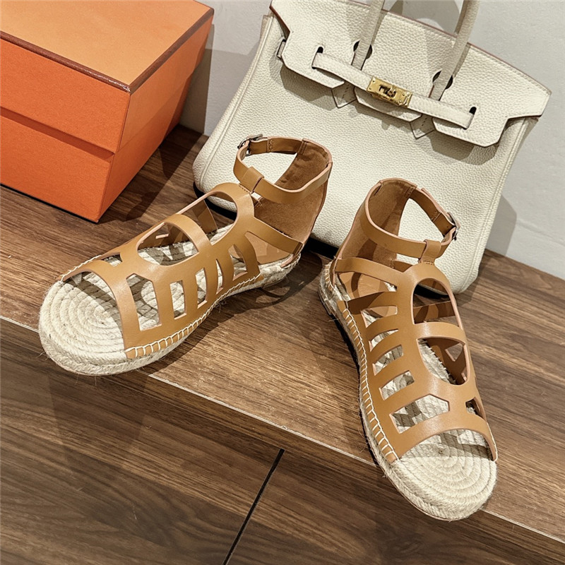 H**me5 cutout pig nose espadrille sandals