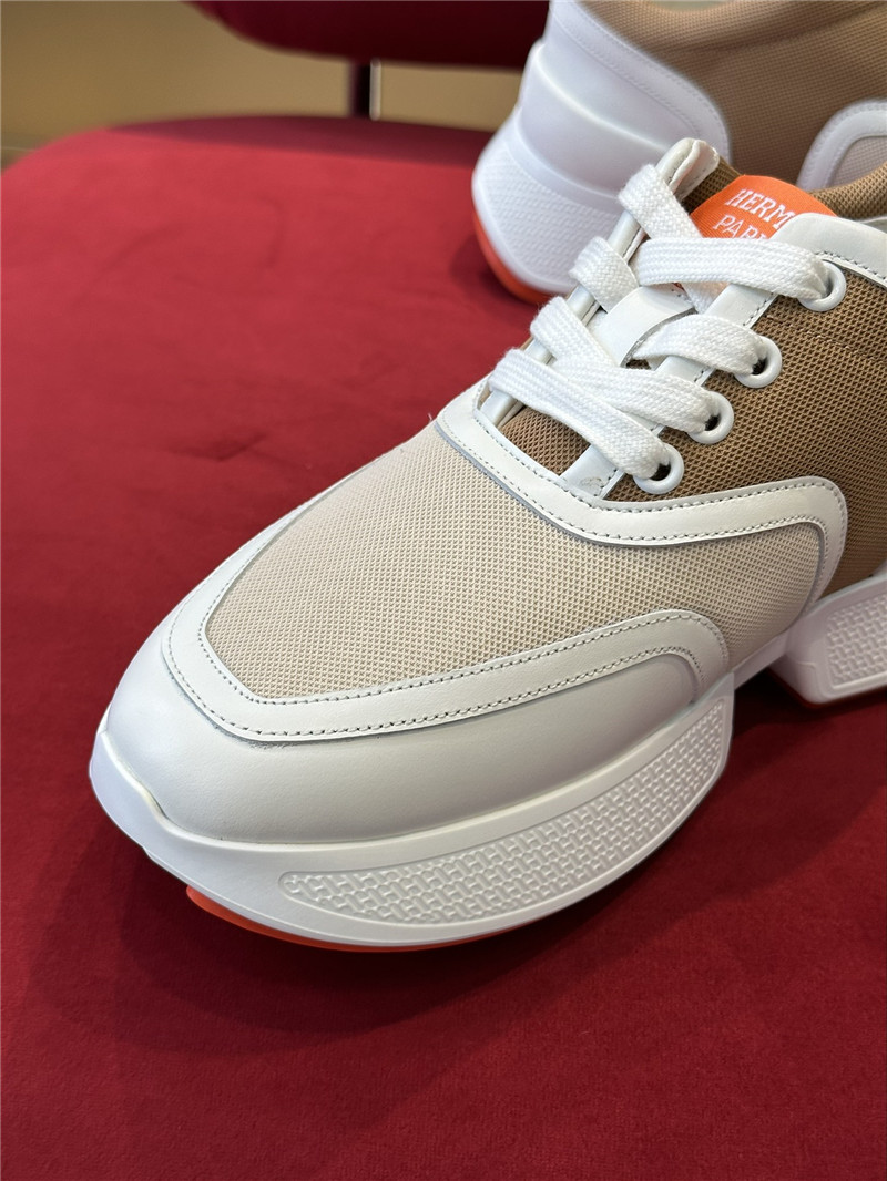 H**me5 new sneakers
