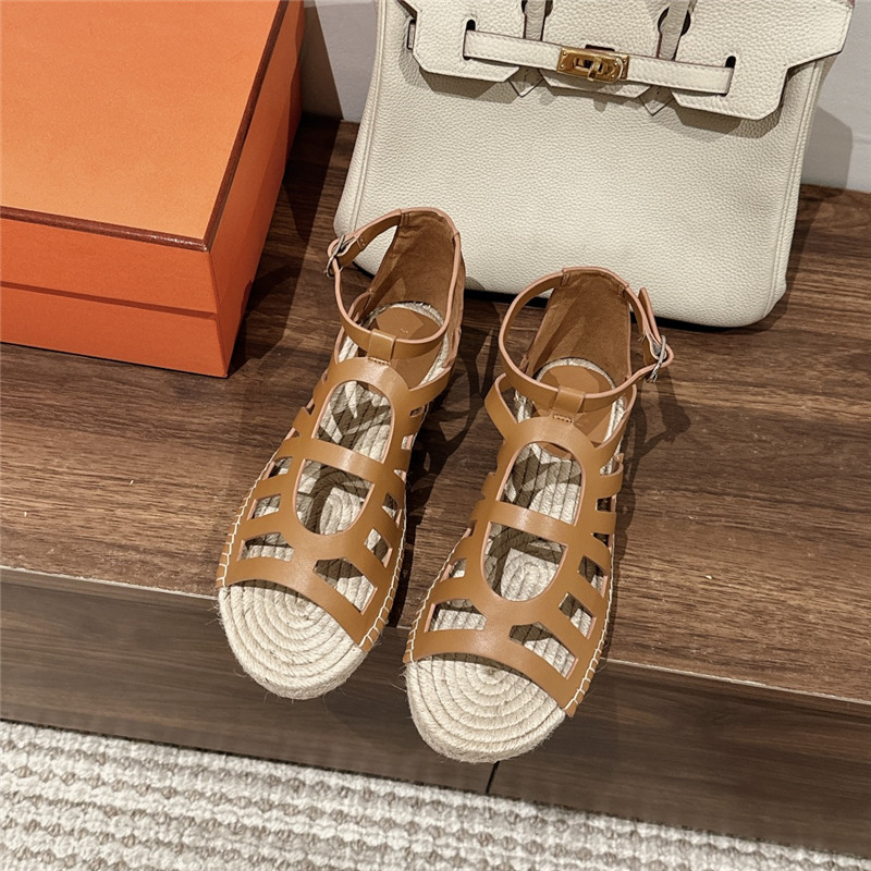 H**me5 cutout pig nose espadrille sandals