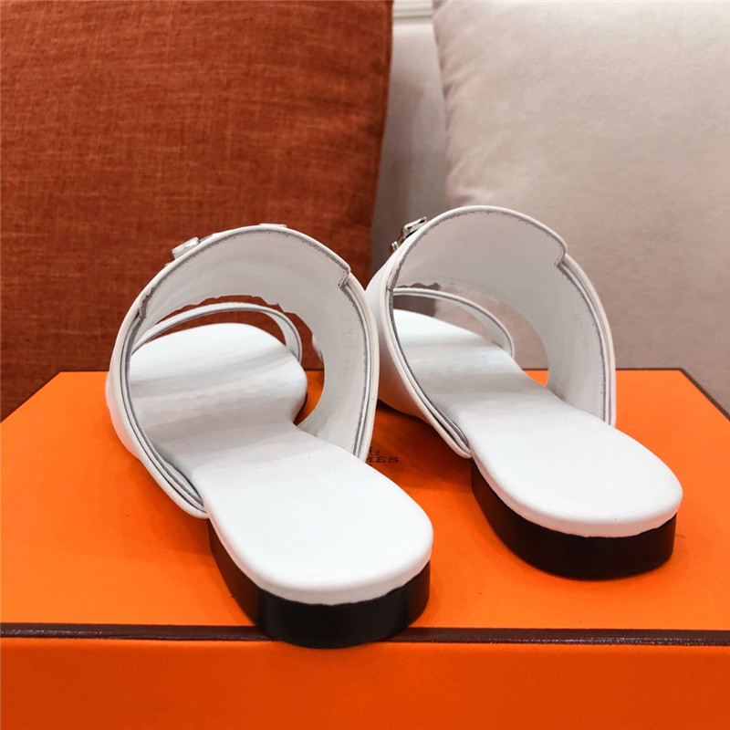 H**me5 H flat slipper sandals