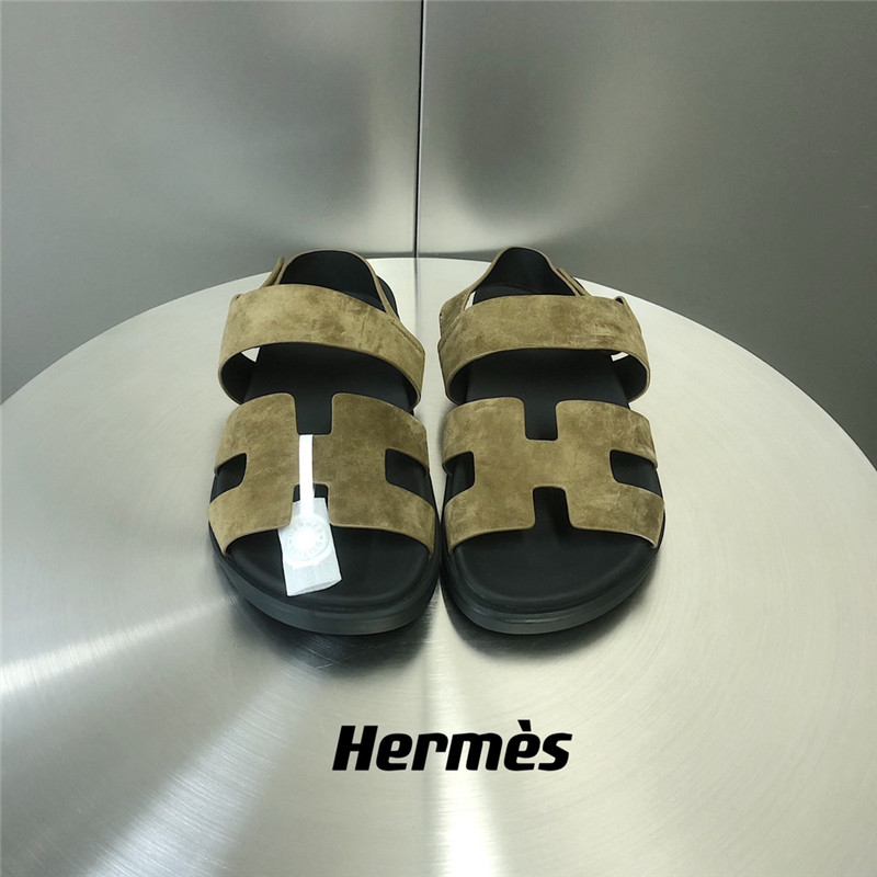 H**me5 GENIUS second uncle sandals