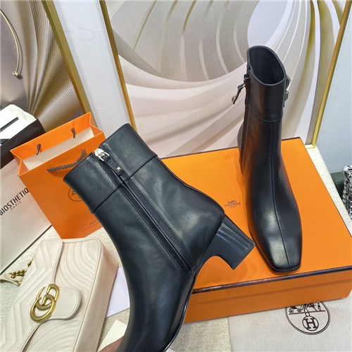 H**me5 Birkin Replica stud ankle boots