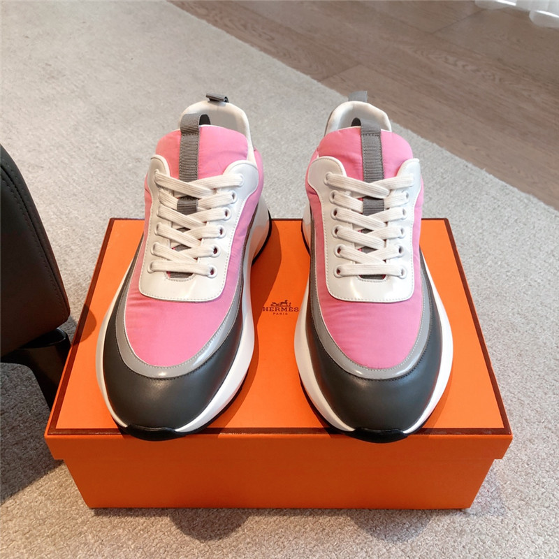 H**me5 new sneakers