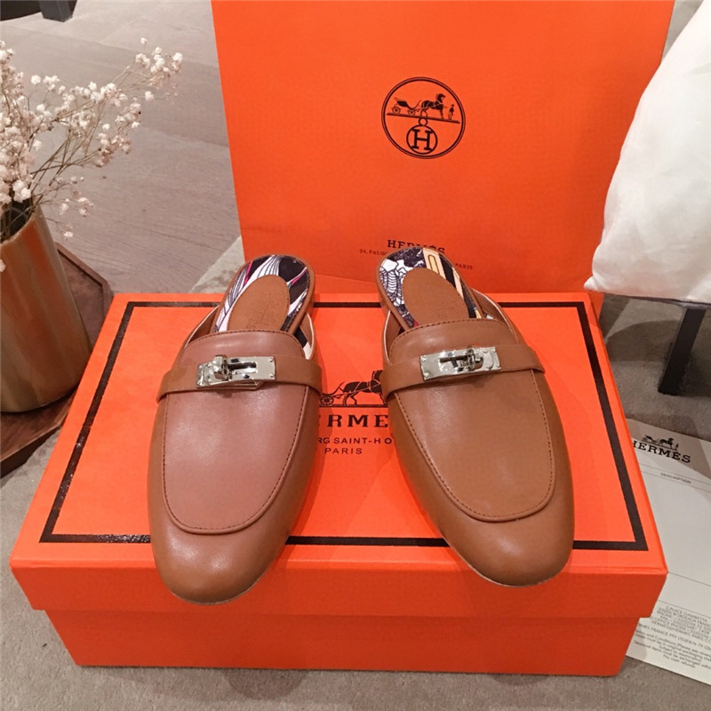 H**me5 Kelly Buckle Half Slip Shoes