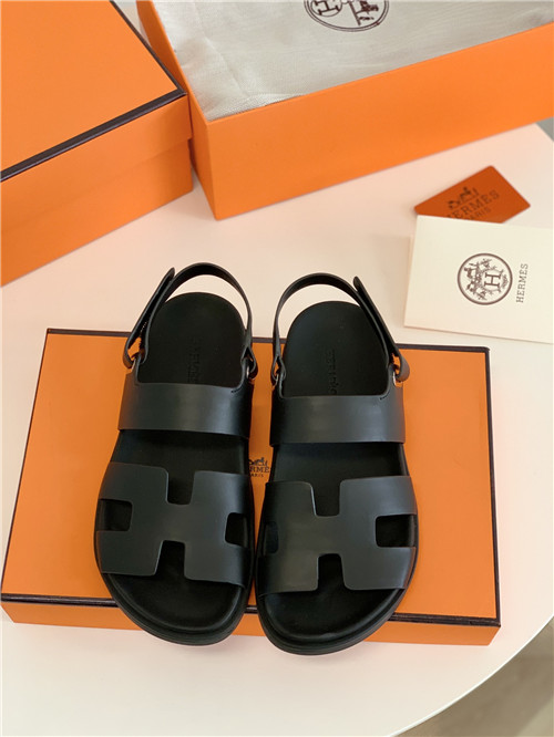H**me5 Chypre Dupe sandals women