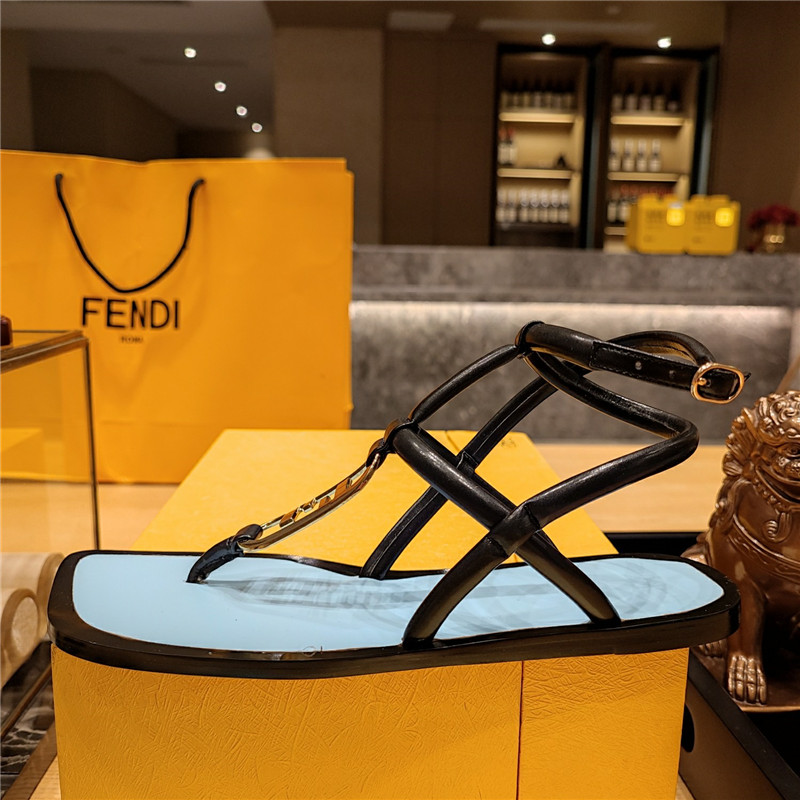 F**di flat beach sandals