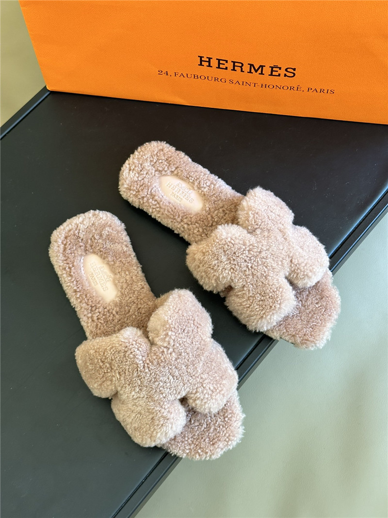 H**me5 fur roll cake hair H slippers