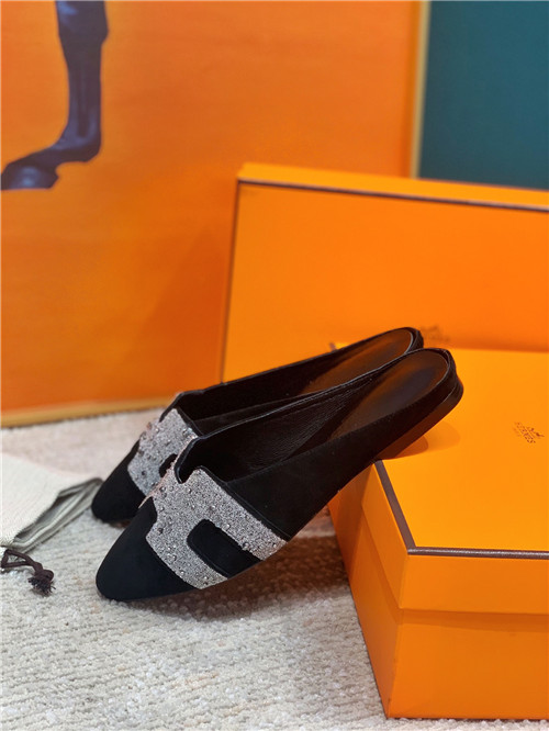 H**me5 roxane mule