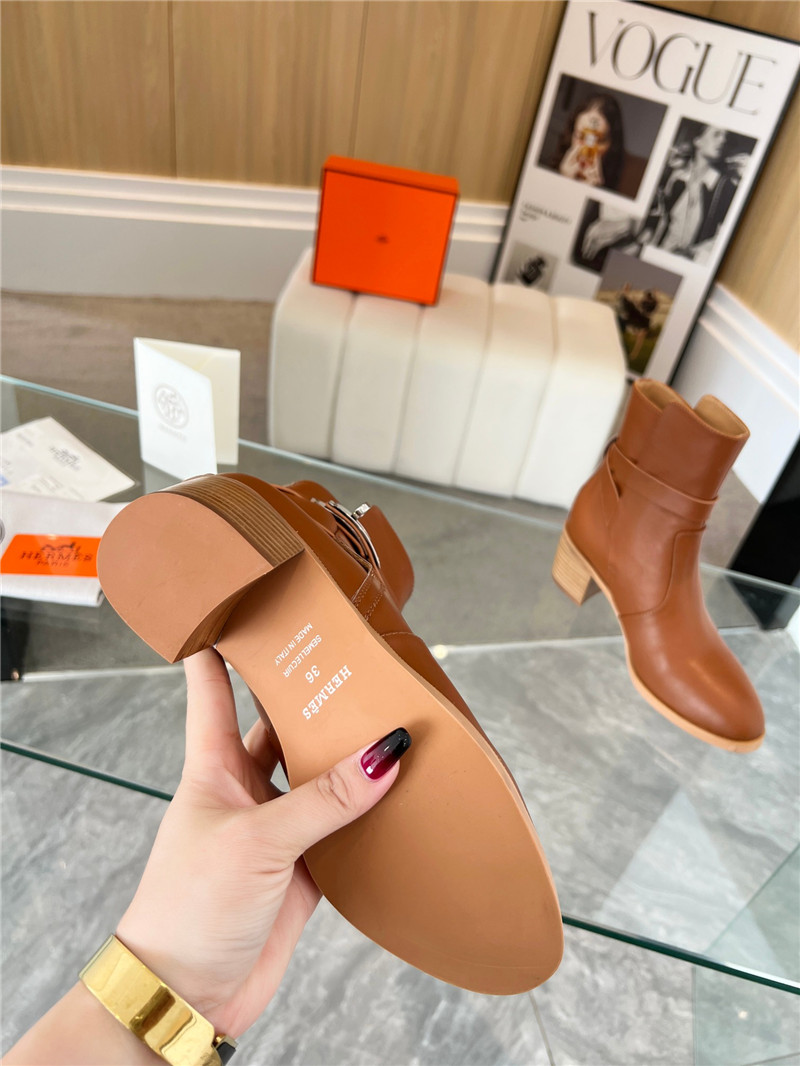 H**me5 Kelly Buckle Rider Boots