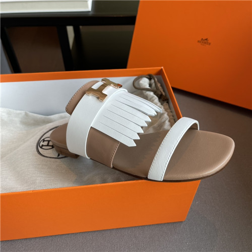 H**me5 H flat slippers