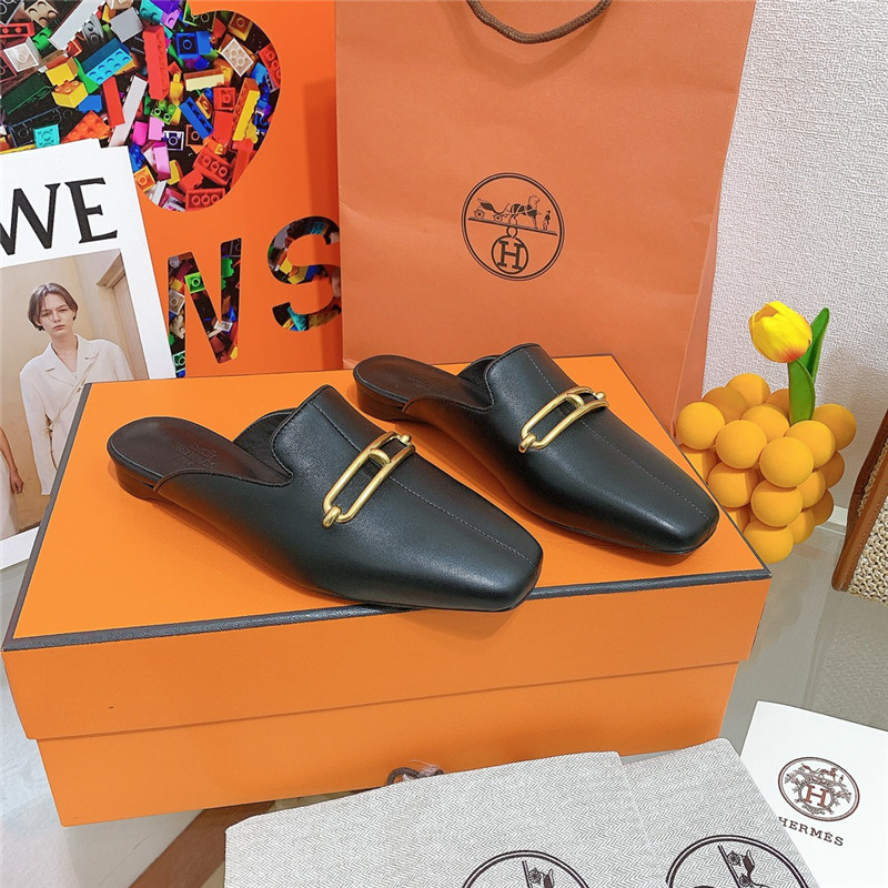 H**me5 flat slippers