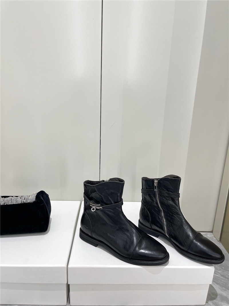 H**me5 kelly zip ankle boots