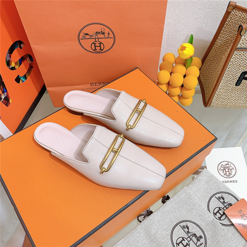 H**me5 flat slippers