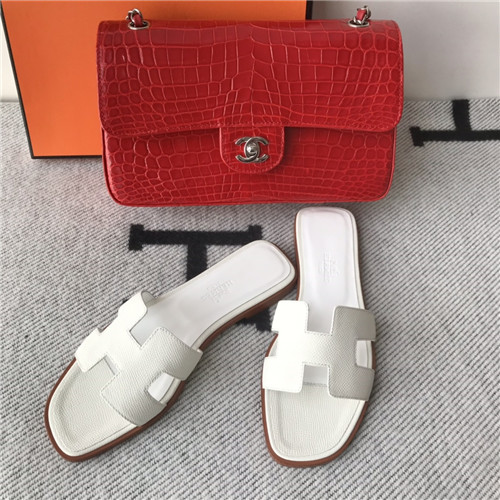 H**me5 flat slippers womens