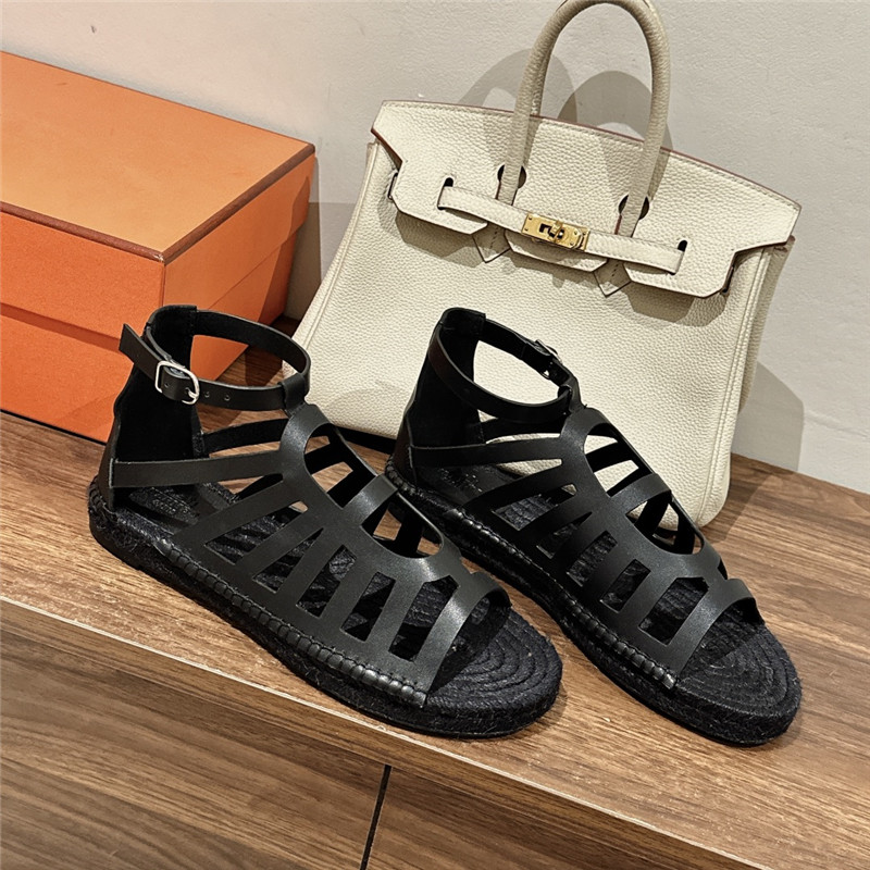 H**me5 cutout pig nose espadrille sandals
