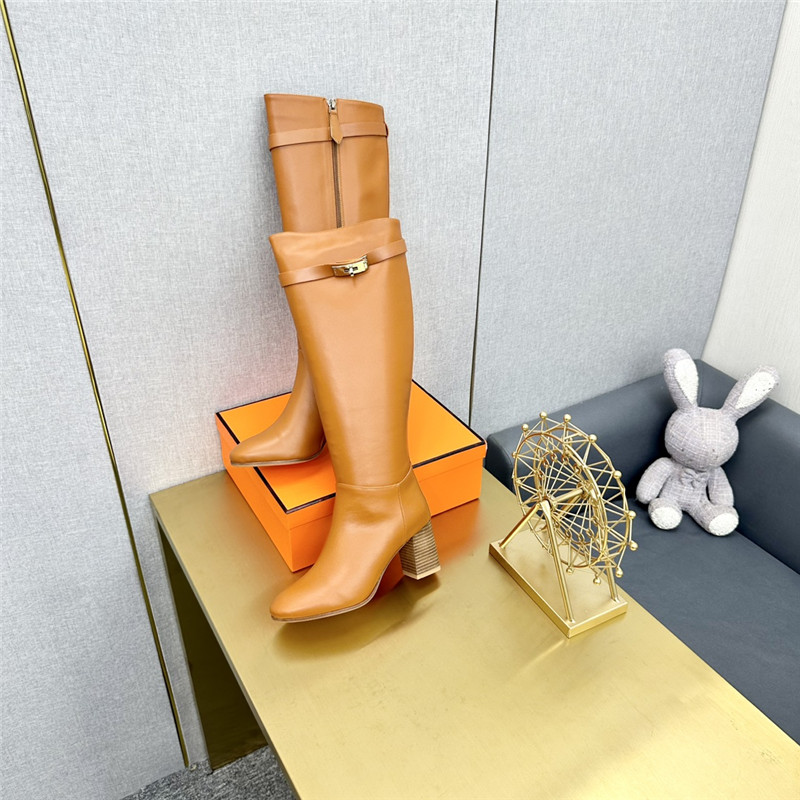 H**me5 Classic Boots