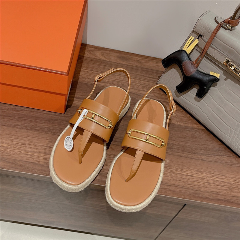 H**me5 knitted flat sandals