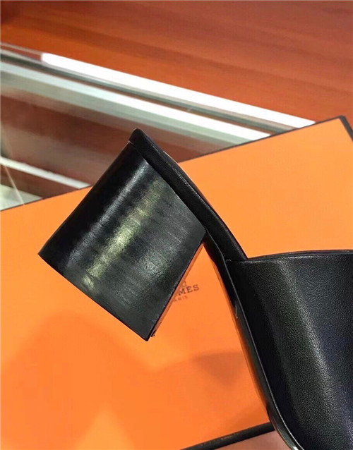 H**me5 Dupes blossom mule slippers