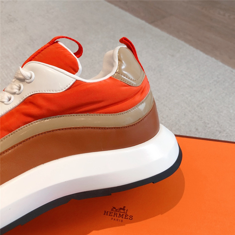 H**me5 new sneakers