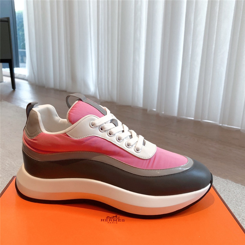 H**me5 new sneakers