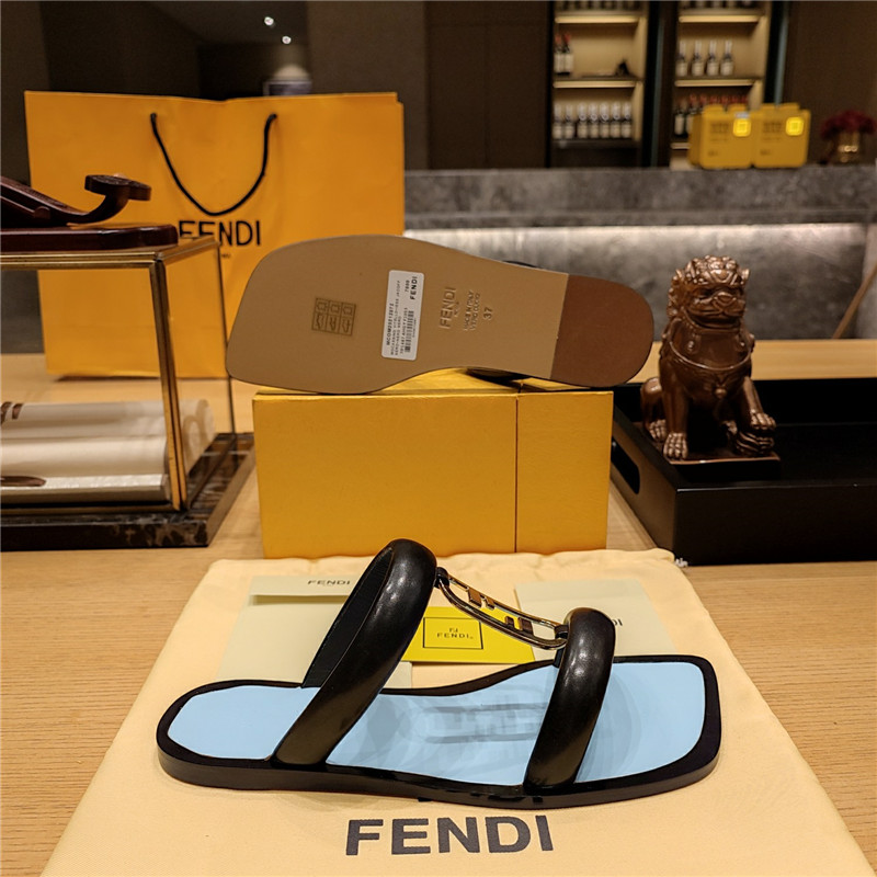 F**di flat beach sandals