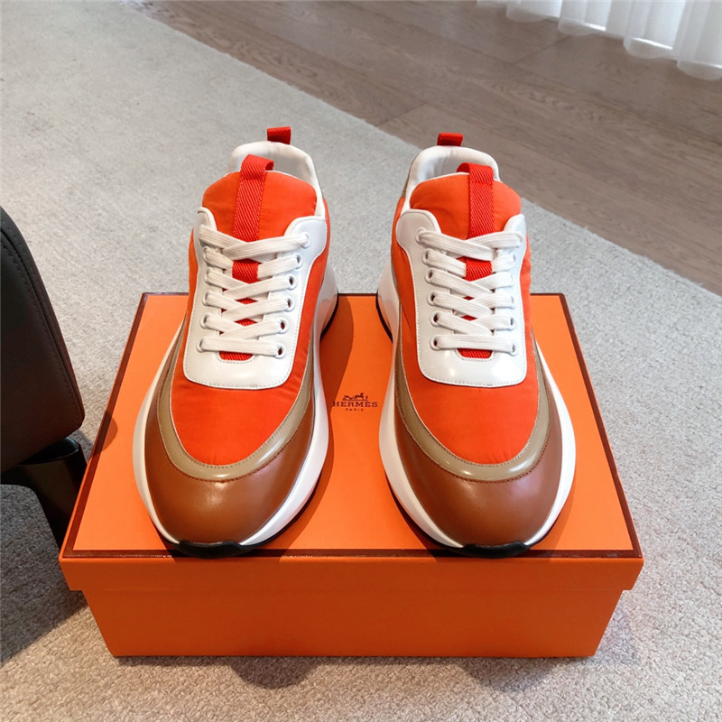H**me5 new sneakers