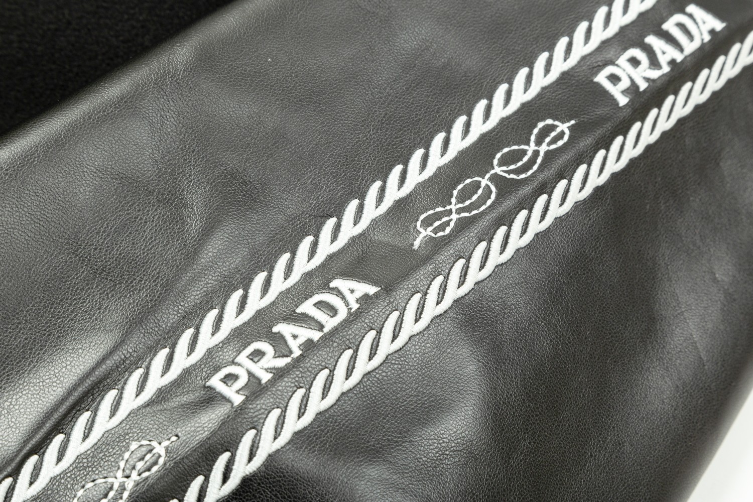 Pra*a Jacket
